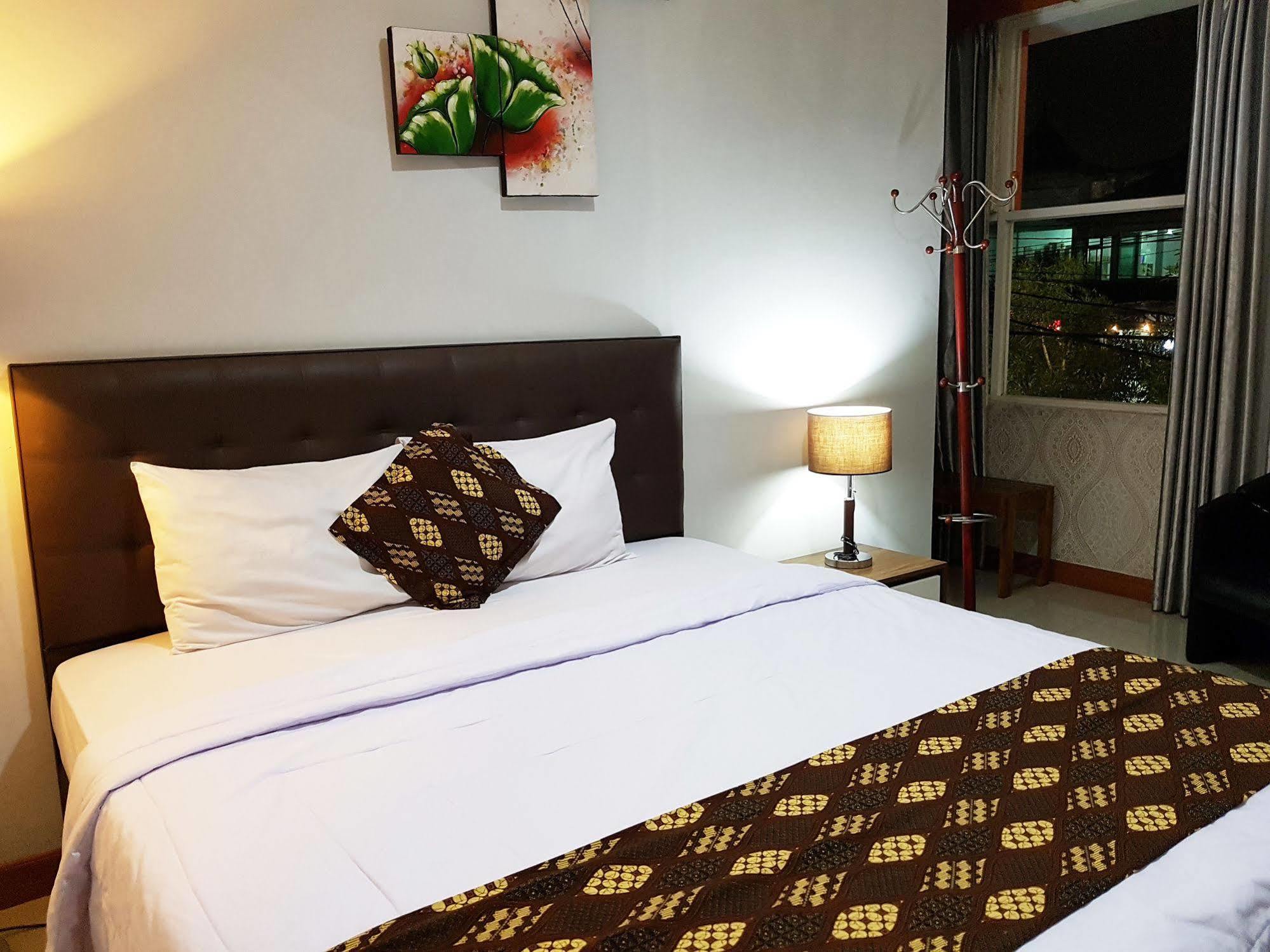 Rene Hotel Yogyakarta Ngoại thất bức ảnh